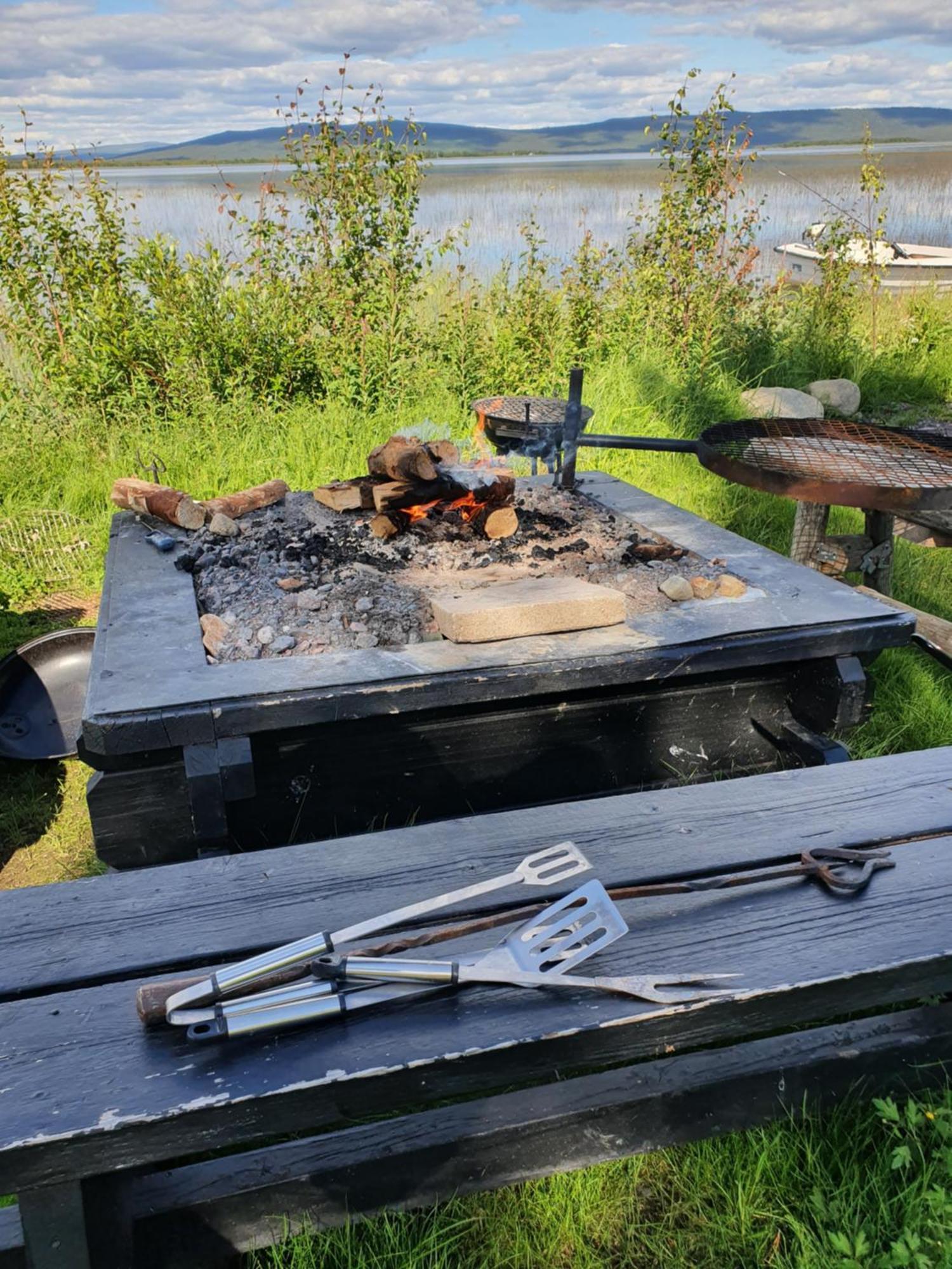 Camp Caroli Wooden Cabins Jukkasjärvi Dış mekan fotoğraf